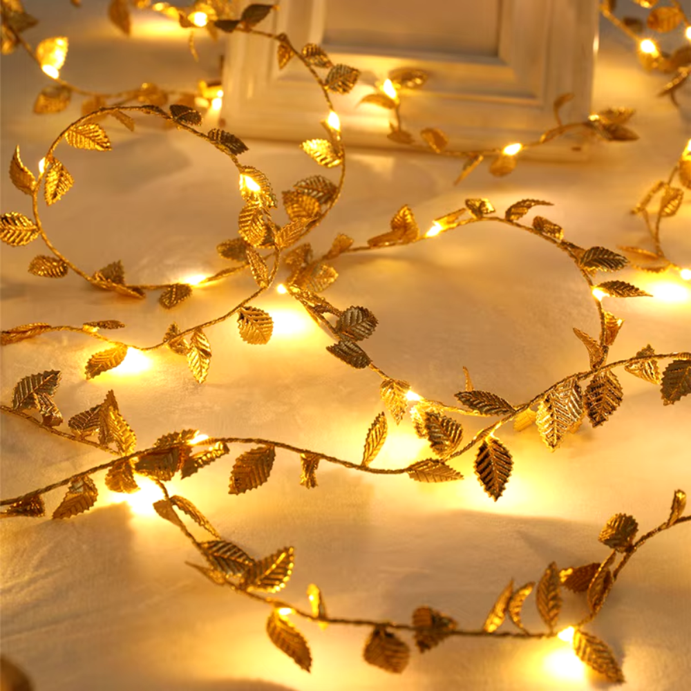 Guirnalda de Luces Led con Hojas Doradas para Decoración - Imagen 2